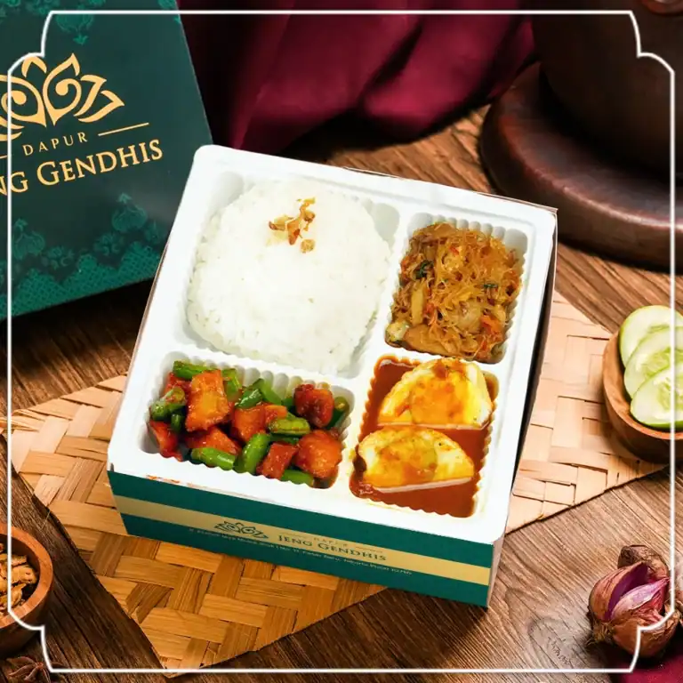 Nasi Telur Gulai